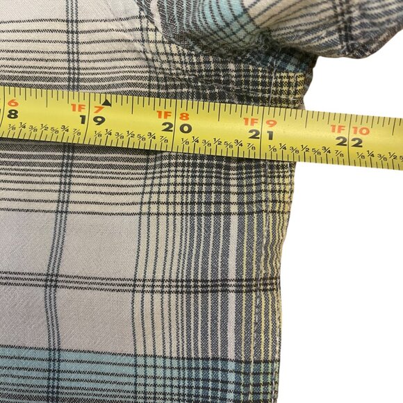 Prana Short Sleeve Pearl Snap Shirt Size Medium Plaid Western Dual Pockets - Picture 9 of 10